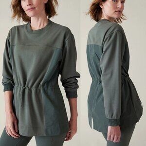 Athleta Women's Triumph Hybrid Crewneck Sweatshirt in Bali Green